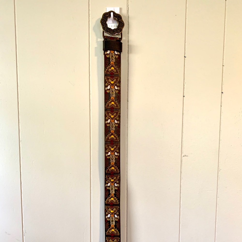 Lucky Brand Bohemian Embroidered Brown Belt